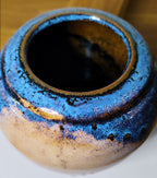 Vase bleu de fer