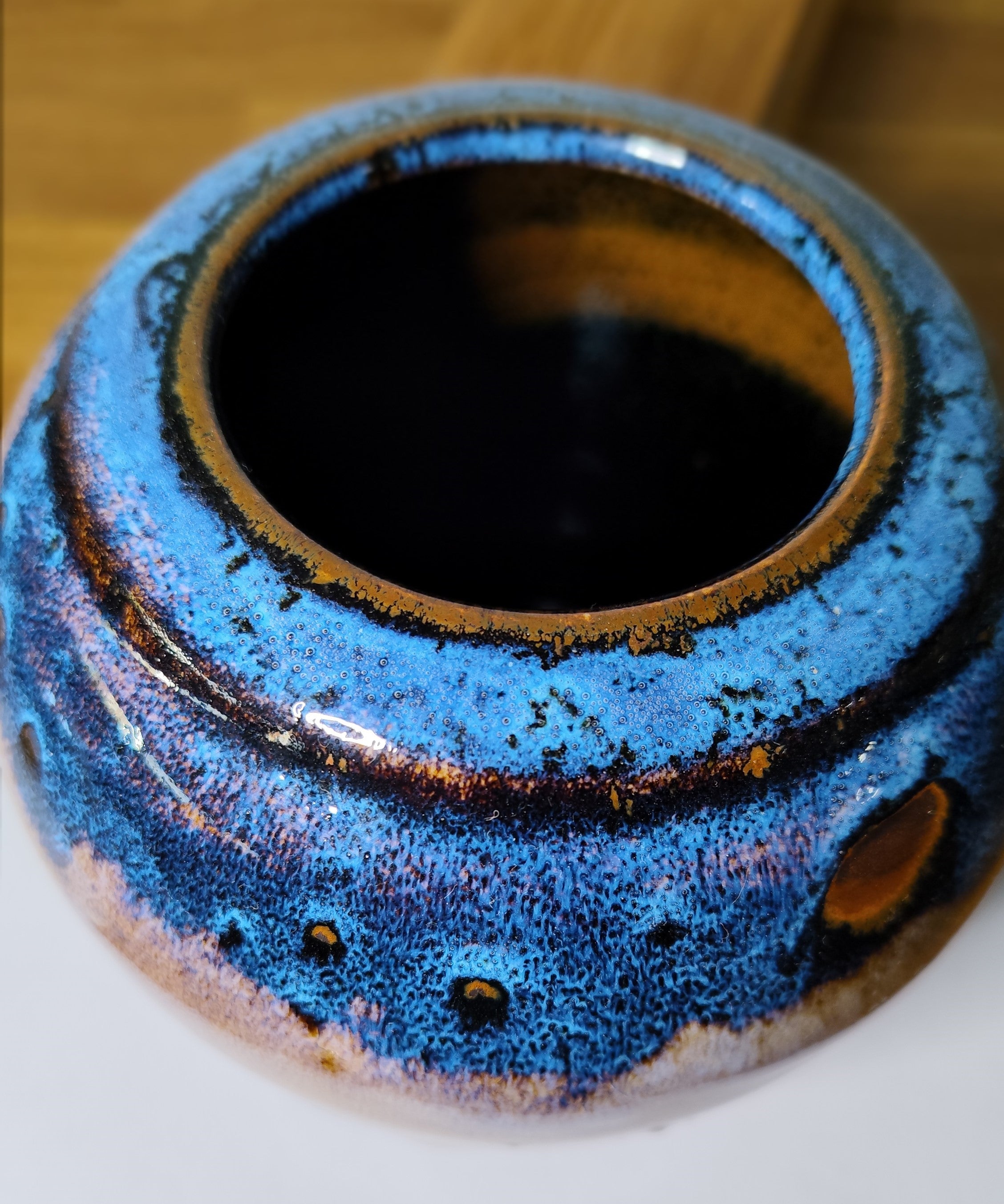 Vase bleu de fer