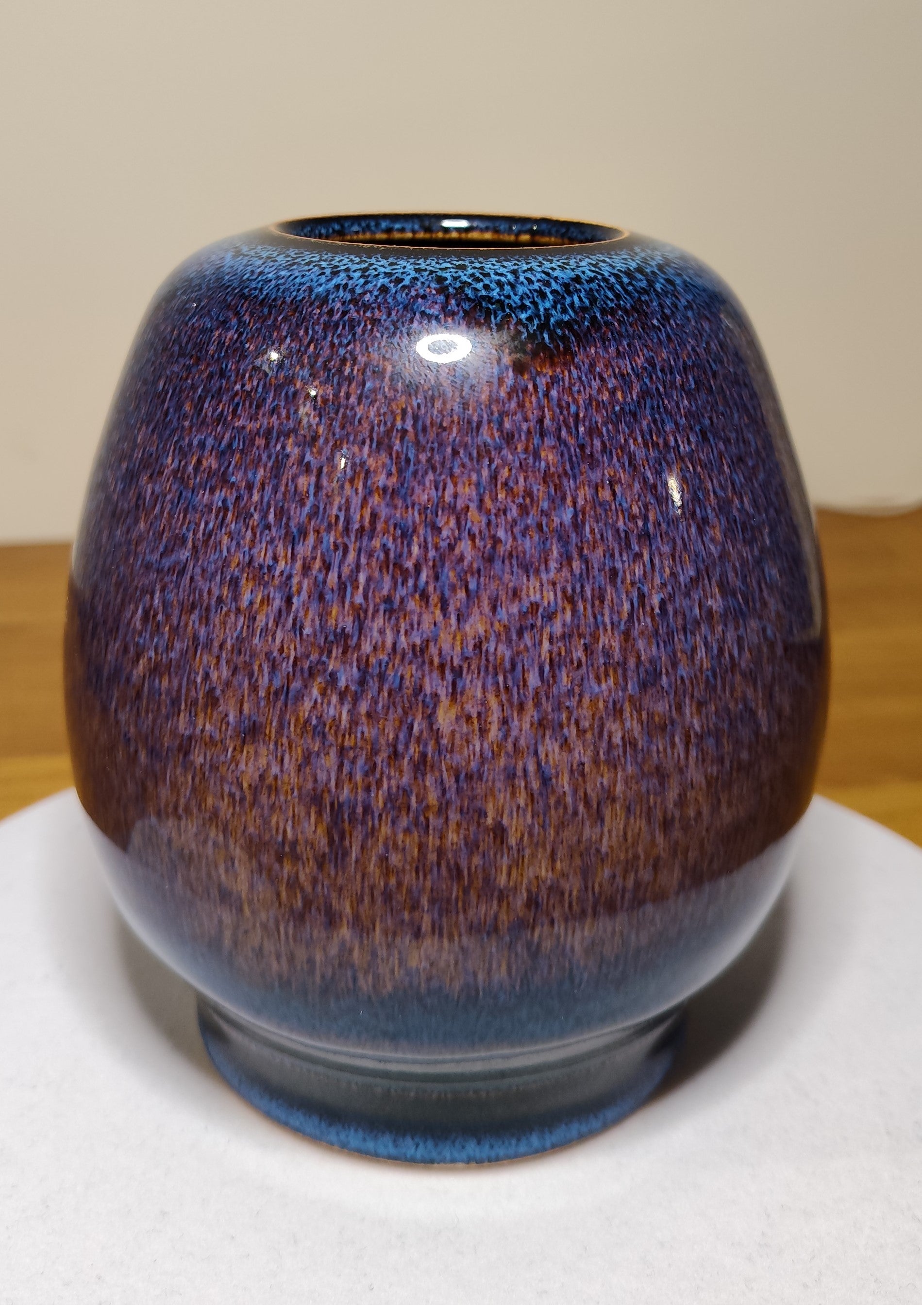 Vase émail bleu de fer