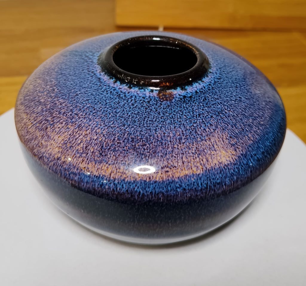 Vase émail bleu de fer