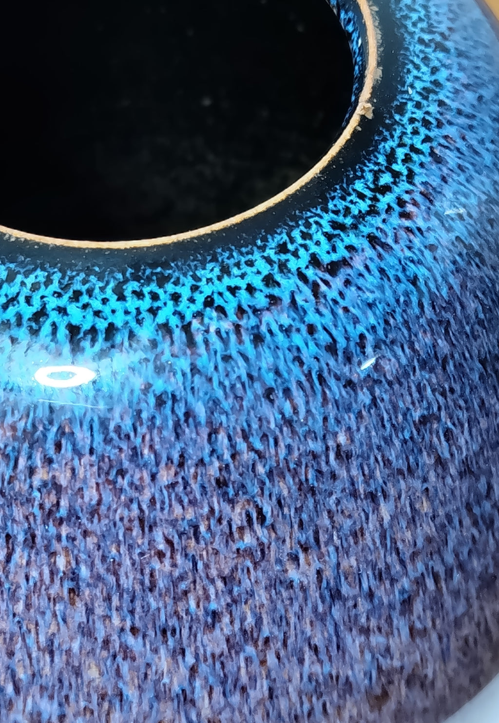 Vase émail bleu de fer