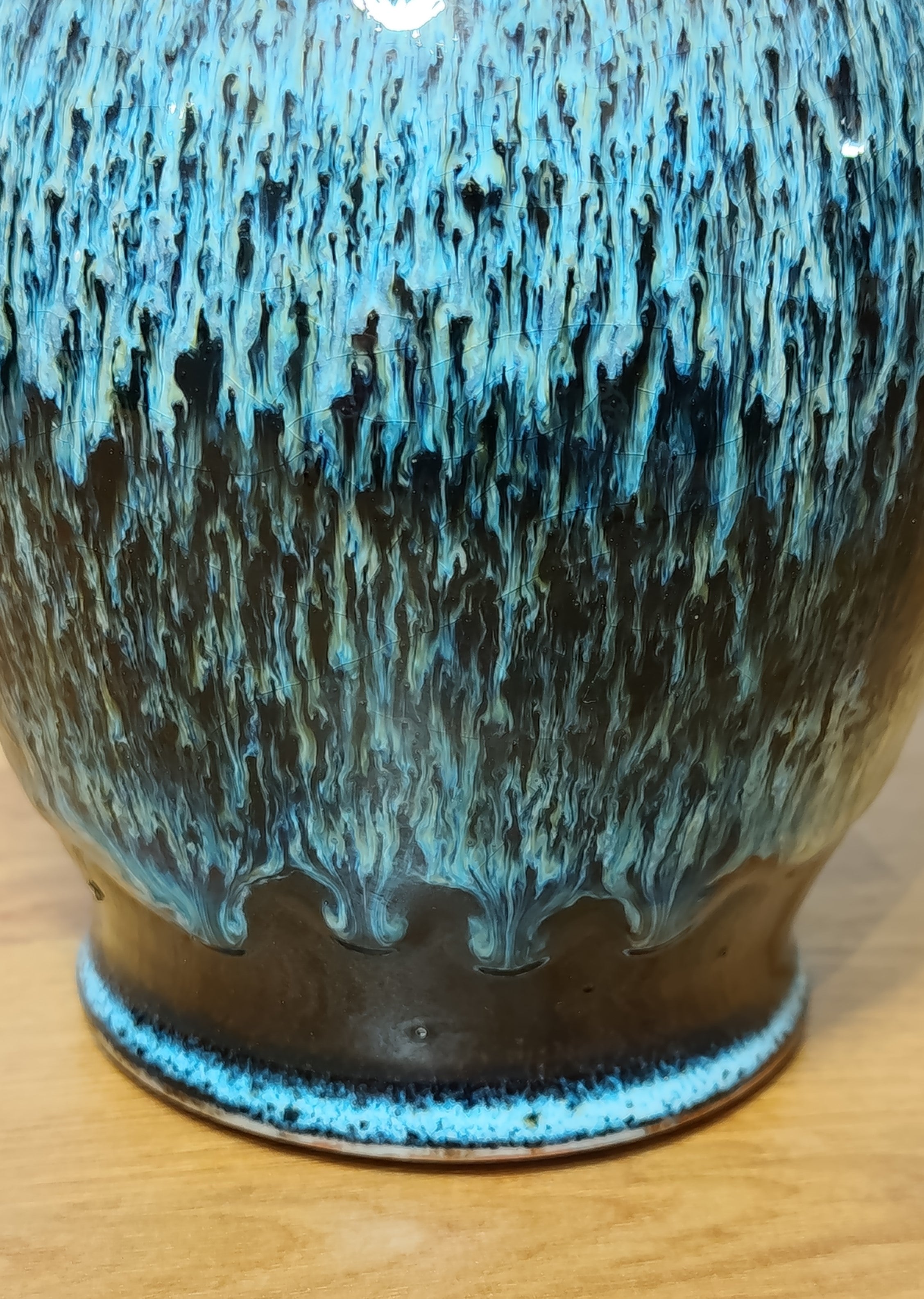 Vase émail bleu de fer