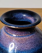 Vase émail bleu de fer