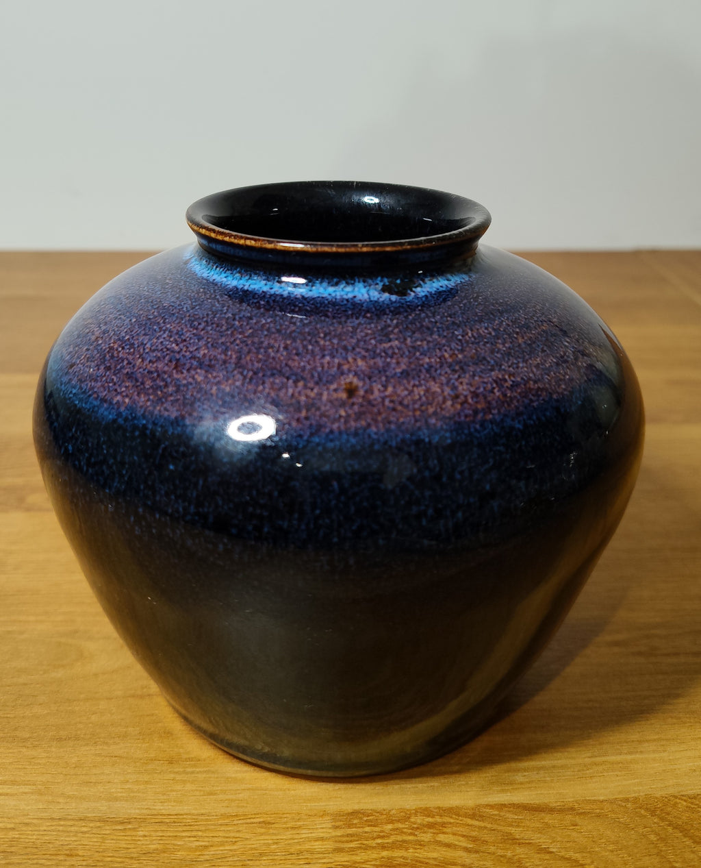 Vase émail bleu de fer
