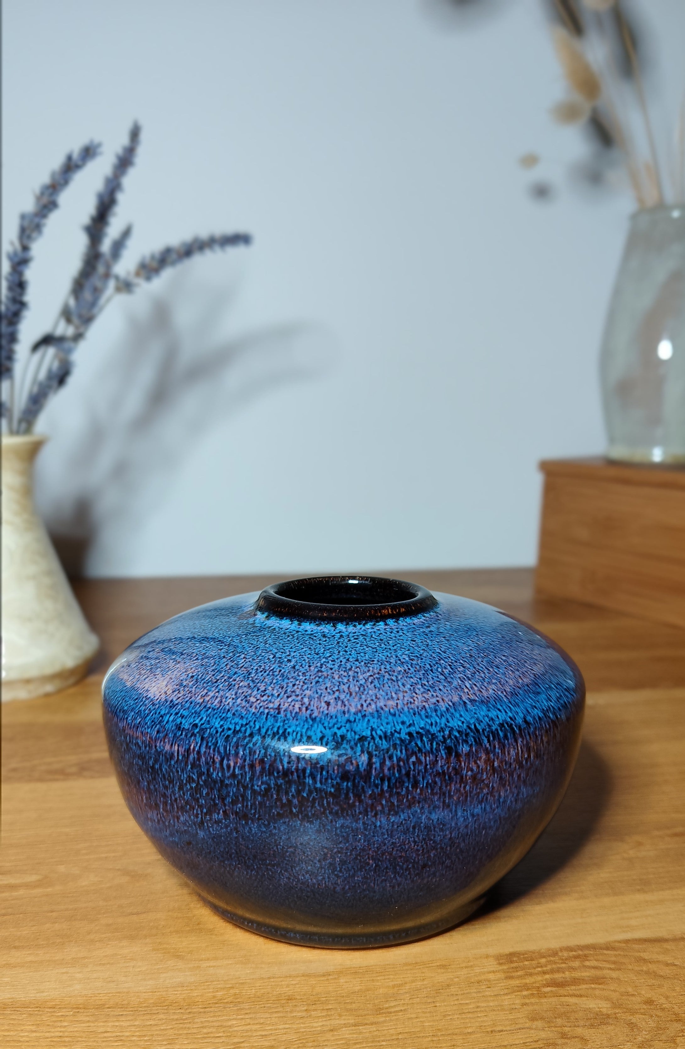 Vase émail bleu de fer