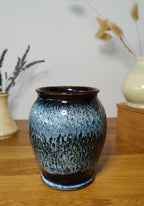 Vase émail bleu de fer